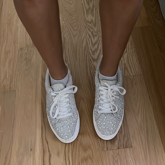 Betsy Johnson Sidny Ivory Shoes - Picture 8 of 10